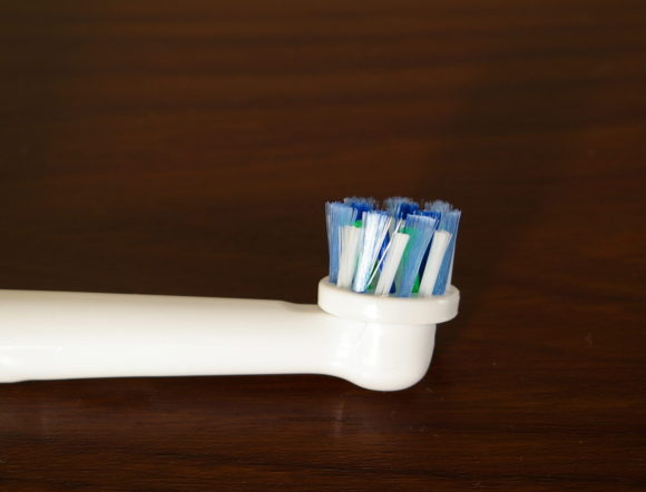 ブラウン電動歯ブラシに互換ブラシを使って賢く節約だ 寂しがり屋のくじら